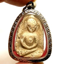 Thai Antique Buddha Amulet Wat Plub Rich Long Happy Life Protection Rare Pendant - £76.52 GBP