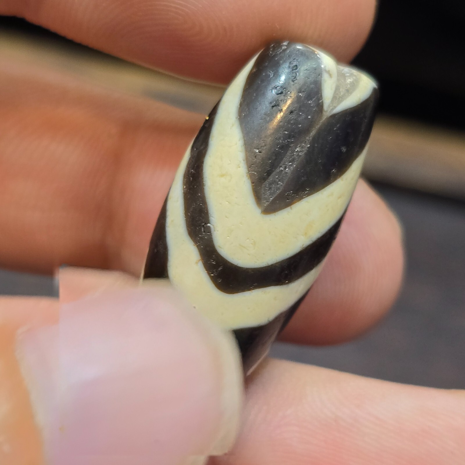 Antiguo tibetano muy único patrón ojo ágata piedra Dzi Bead Amulet Item image 6