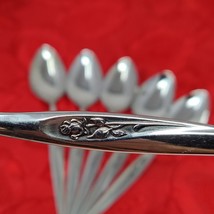 8X Tsp Sears Stainless Tradition Gentle Rose Teaspoons - $318.73 MXN