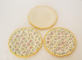 Pioneer Woman YELLOW Timeless Floral &amp; Retro Dot Scalloped Edge Salad Plate Set - £15.14 GBP