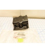 Toyota 52176-AC020 Rear Bumper Bracket Left LH - €69,13 EUR