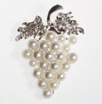 1pc Pearl crystal brooch,Corsage Brooch,dressing accessories,Rhinestone Brooch - £6.01 GBP