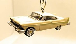 1958 Plymouth Fury Golden Commando Christmas Ornament 1:64 Yellow - £14.56 GBP