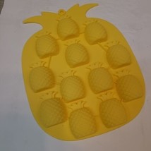 Lilly Pulitzer Pineapple Ice Cube Tray Yellow Silicone Candy Mold New - $3.50
