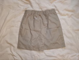 Topshop Ladies skirt size 16. Faux leather short skirt zip fastening CREAM - £9.07 GBP