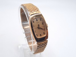 Vintage Timex Mechanical Watch Women Running Gold Tone 18mm - £19.53 GBP