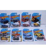 Assorted Hot Wheels Collectible Matchbox Cars Set of 8 &#39;17 Lamborghini U... - $36.67 CAD