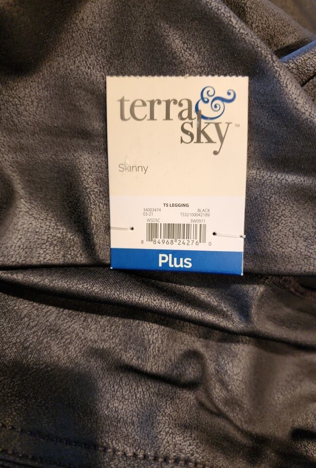 Terra & Sky™ Plus Size 4X (28W-30W) ~ Black and 50 similar items