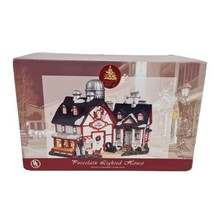  LEMAX Collection Village Dairy Cheese Lighted House Building 289-2370 Retired - £23.60 GBP