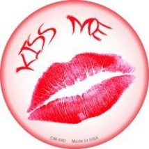 Kiss Me Novelty Metal Mini Circle Magnet - £10.35 GBP