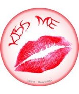 Kiss Me Novelty Metal Mini Circle Magnet - $242.75 MXN