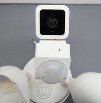 Wyze WZEC3FL Outdoor Floodlight Security Camera image 3