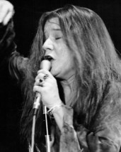 Janis Joplin with eyes shut performing on 1968 The Hollywood Palace 8x10 photo - $10.99