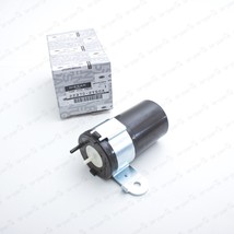 New Genuine OEM Nissan Infiniti Vacuum Pressure Tank Reservoir Assy 2237... - $1,419.67 MXN