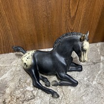 Vintage Breyer Model Horse Black Appaloosa Foal Lying Down - €15,23 EUR