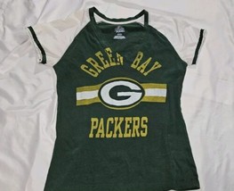 Green Bay PackersT shirt  Majestic Fan Fashion women&#39;s size Small Green ... - £7.71 GBP