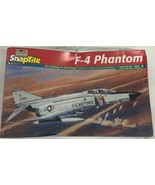 REVELL MONOGRAM F-4 PHANTOM SNAPTITE 1:72 1998 NO GLUE SKILL 1 - $38.03 CAD
