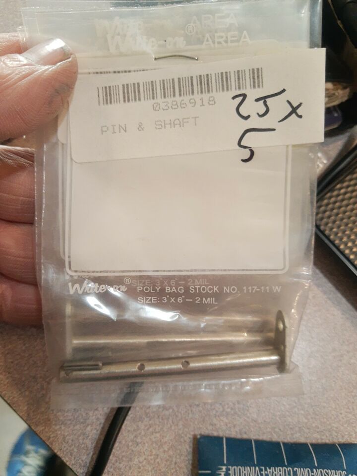 OEM NOS Johnson Outboard Engine Marine Throttle Shaft Pin Lever # 386918... - $20.16