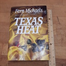 Texas Heat Mass Market Paperback ASIN 0345331001 Fern Michaels - £2.35 GBP