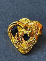 Camco Marked Goldtone Open Heart w Mother &amp; Child Baby Lapel or Hat Pin ... - £8.87 GBP