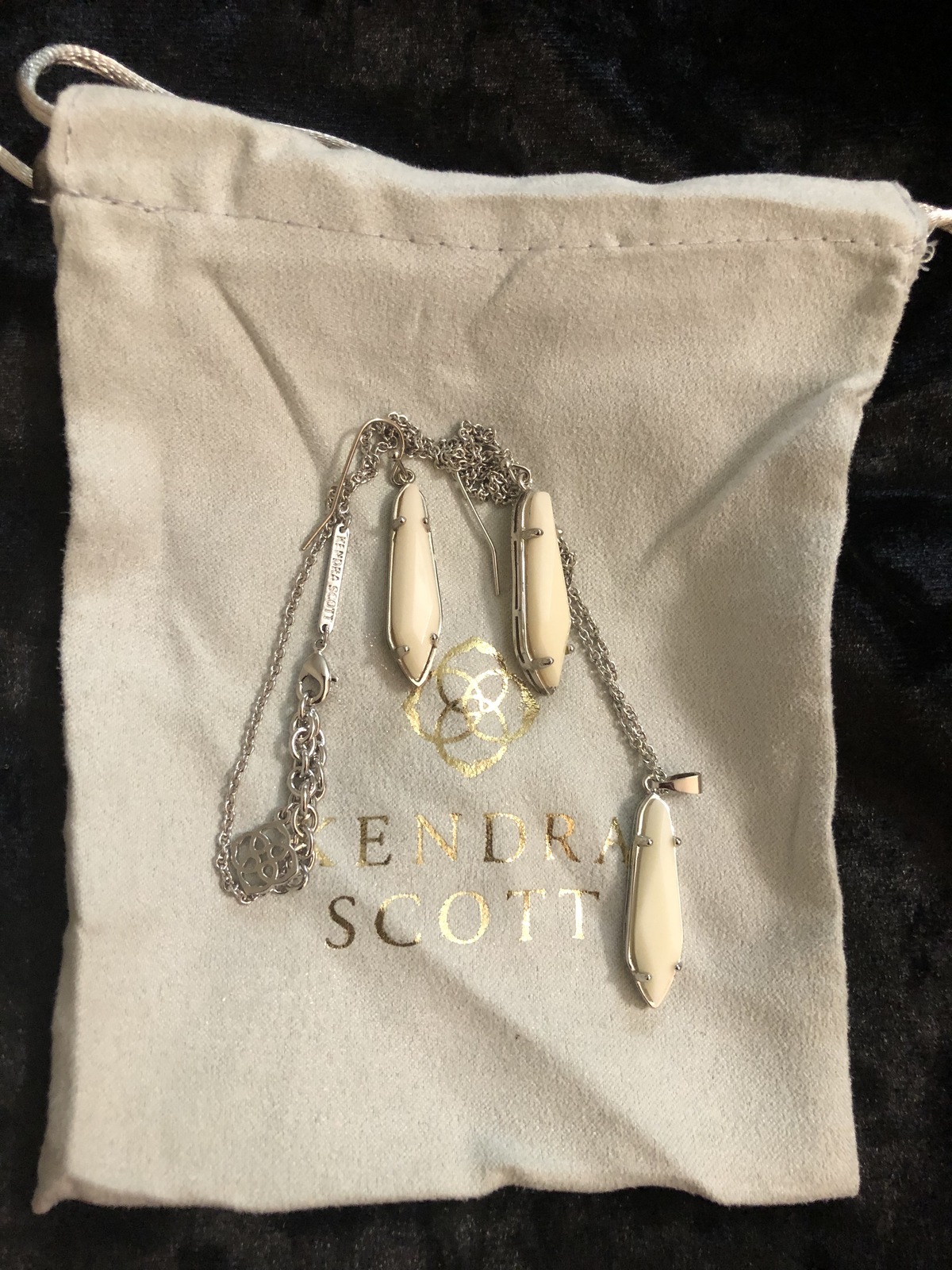 Kendra Scott Silver/White Earring Necklace Set - $119.95