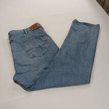 Signature Levi's Men's W42 L32 Fits (40×31) Cotton Blend Slim Straight Jeans image 2