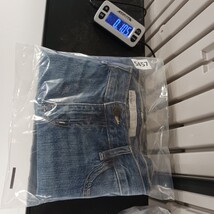 Old Navy RN#54023 Women's Blue Cotton Frayed Bottom Denim Skirt Size 8 image 7