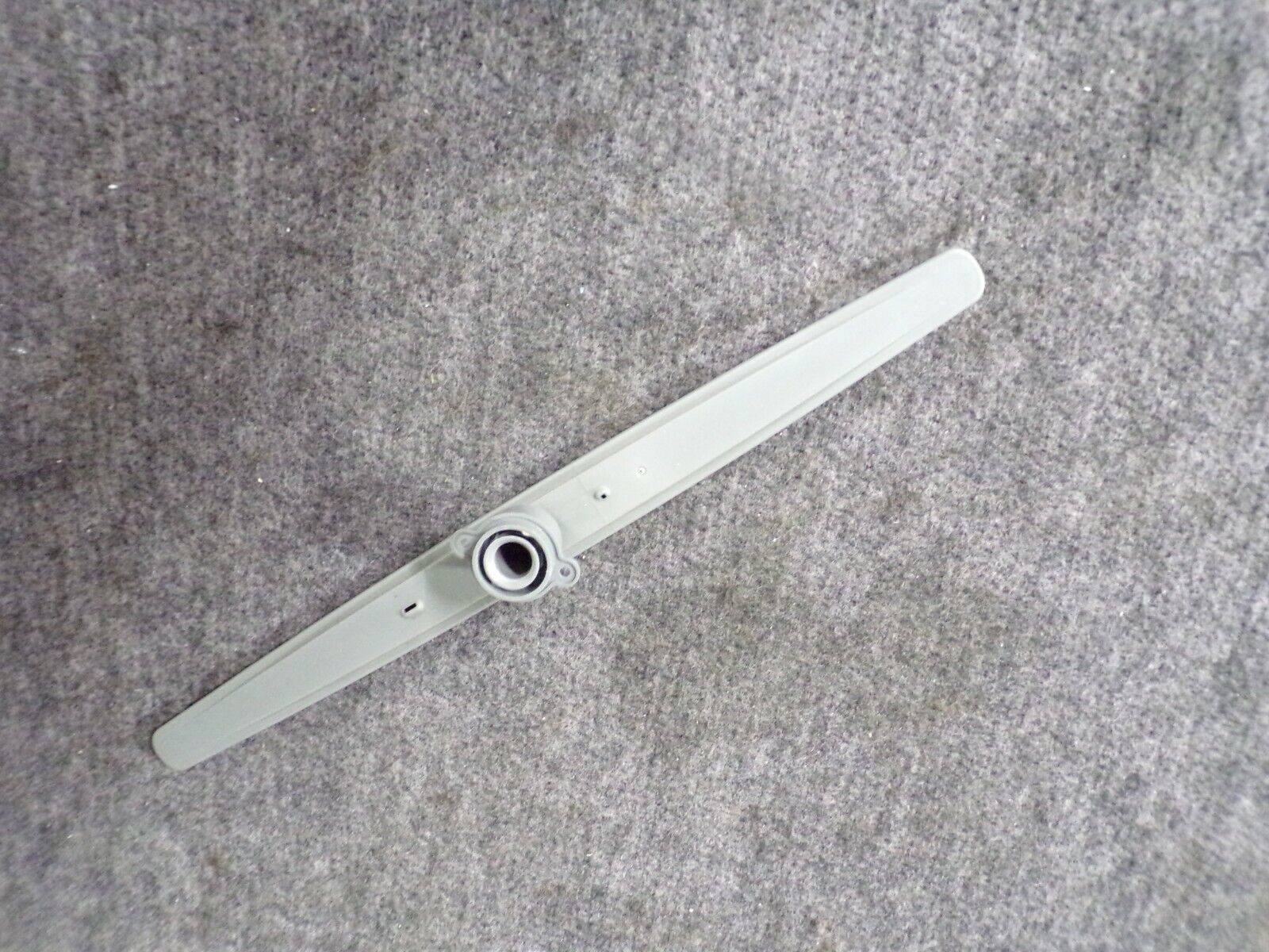 DD82-01120A SAMSUNG DISHWASHER LOWER WASH ARM - $11.00