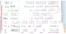 1986 Neil Giovane Crazy Horse Concerto Ticket Stub Miami Fl Atterraggio Su Acqua - £36.76 GBP