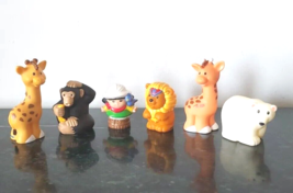 Fisher Price Little People Lot 5 Zoo Circus Animals Replacement +Zookeep... - $225.80 MXN