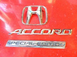 2006 07 Honda Accord Special Edition 4 Door Sedan Trunk  Emblem 75701-SD... - $22.49