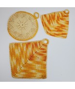 Vintage Handmade Potholders LOT OF 3 Yellow Beige Kitchen &amp; Bar - $13.10