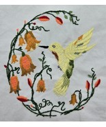 Vintage Embroidered Humming Bird Floral 10x10 Handmade Fabric Textile Art - €18,78 EUR Vintage Embroidered Humming Bird Floral 10x10 Handmade Fabric Textile Art - €18,78 EUR