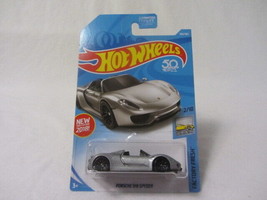 Hot Wheels Factory Fresh Porsche 918 Spyder Silver 1:64 Nip 184/365 2/10 - £6.86 GBP