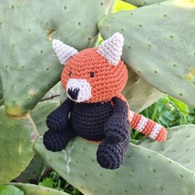 Hoooked Amigurumi DIY Kit W/Eco Barbante Yarn-Red Panda Ling - £29.82 GBP