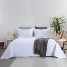 HOMBYS 3 Piece Oversized King Quilt Set Bedspread 128x120 Reversible Lig... - $90.99