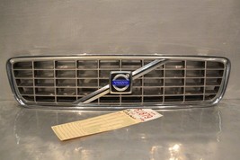 2004-2005-2006 Volvo 80 Front radiator Gray Upper Grille Eggcrate style 279 - $32.36