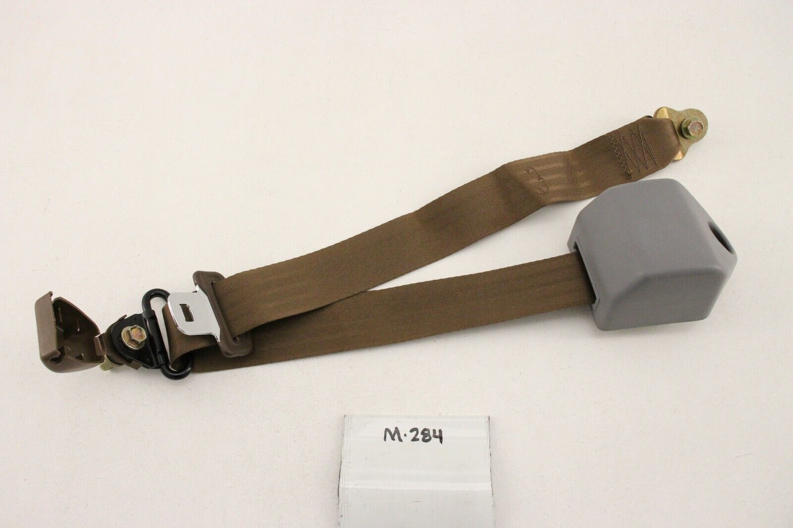 New OEM GM Rear Seat Belt Buckle 1991 1992 Toyota Corolla Geo Prizm LH Outer - $24.75