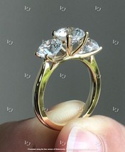 2.50Ct Round Simulated Moissanite 3 Stone Engagement Ring 14K Yellow Gold Plated - £45.18 GBP