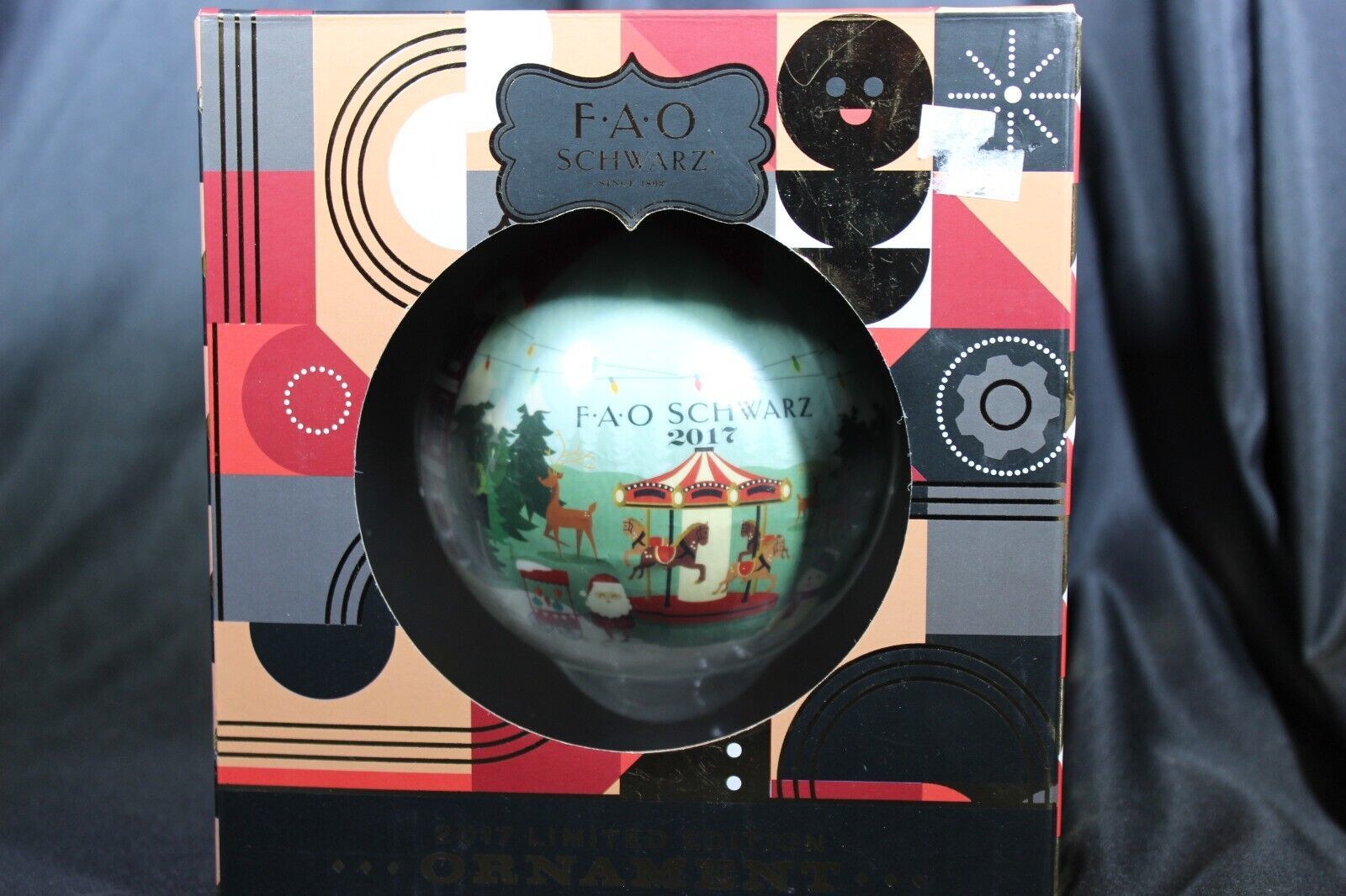 NIB FAO Schwarz 2017 Limited Edition Ornament - $18.99