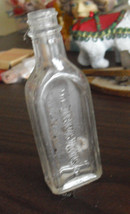 Vintage Glass Medicine Bottle The J.R. Watkins Co 4 1/2&quot; Tall - £13.22 GBP