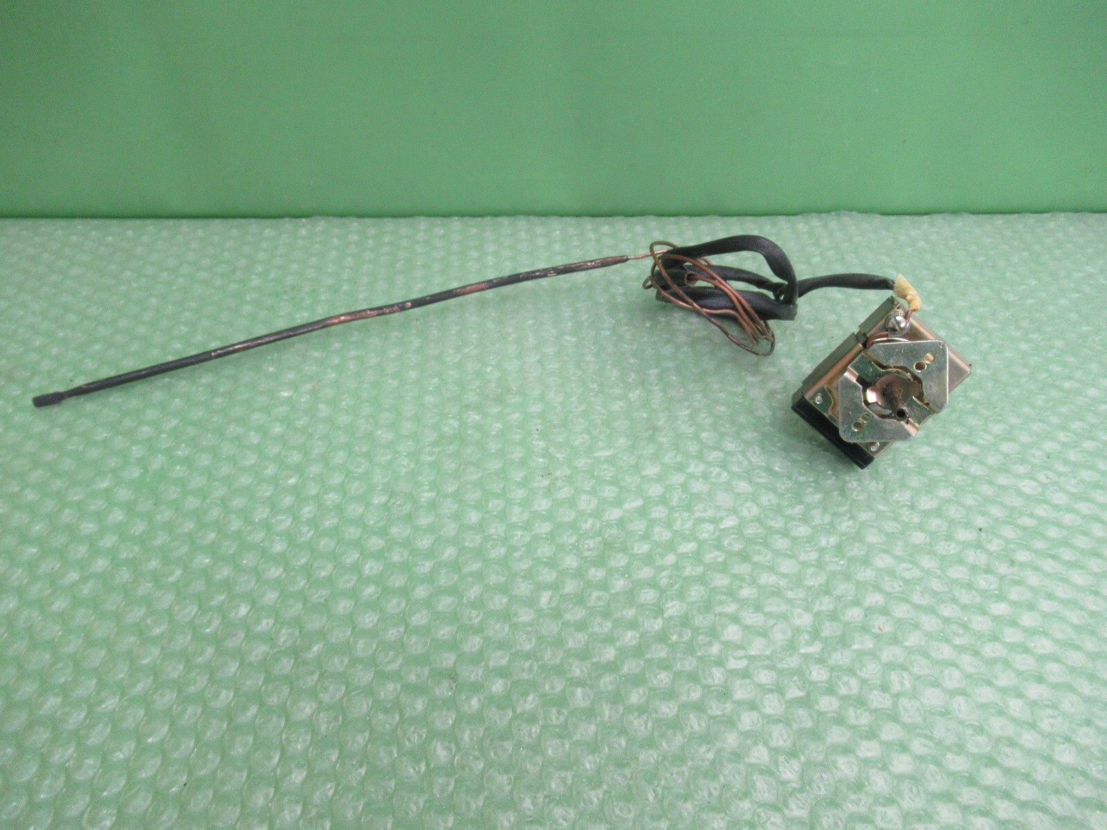 207854  04100575  EA5TP-394-60  Jenn-Air OEM Oven Thermostat - $261.10