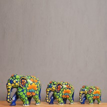 Set of 3 Handcrafted Wooden Small Elephant Figurines - Artisan For Home Décor - £98.27 GBP