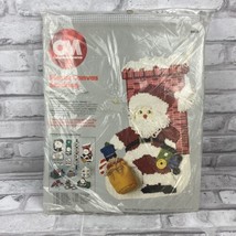 CM Columbia Minerva Holiday Santa 8431 Plastic Canvas Stocking Kit New In Pkg - $16.20