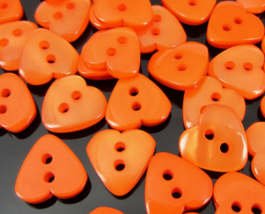 50 Orange Valentine Heart Shirt Buttons - matching buttons, 12mm hearts (1/2&quot;) - £7.86 GBP