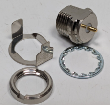 NOS Uniden Radio Replacement Antenna Jack / Socket Part# BJKY0848001 - $13.85