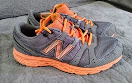 Men&#39;s New Balance 690 Running Shoes Gray/Orange Size 6.5 - $17.32