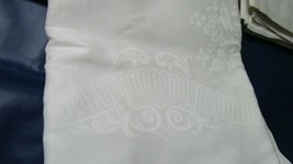 Table Cloth Linnen Cotton 68 X 100&quot; And 11 Napkins 20X20&quot; Used - £59.35 GBP