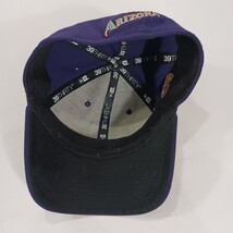 Arizona Diamondbacks World Series 2001 Back Fitted Purple Baseball Cap Size S/M image 5