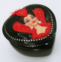 VTG 1995 Enesco Barbie Queen of hearts hinged heart shaped box new 15770... - £29.81 GBP